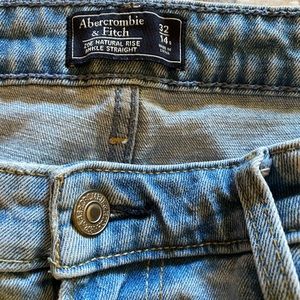 Abercrombie Zoe Natural rise ankle Straight